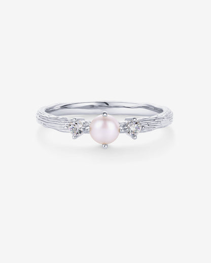 Pearl Hammered Ring
