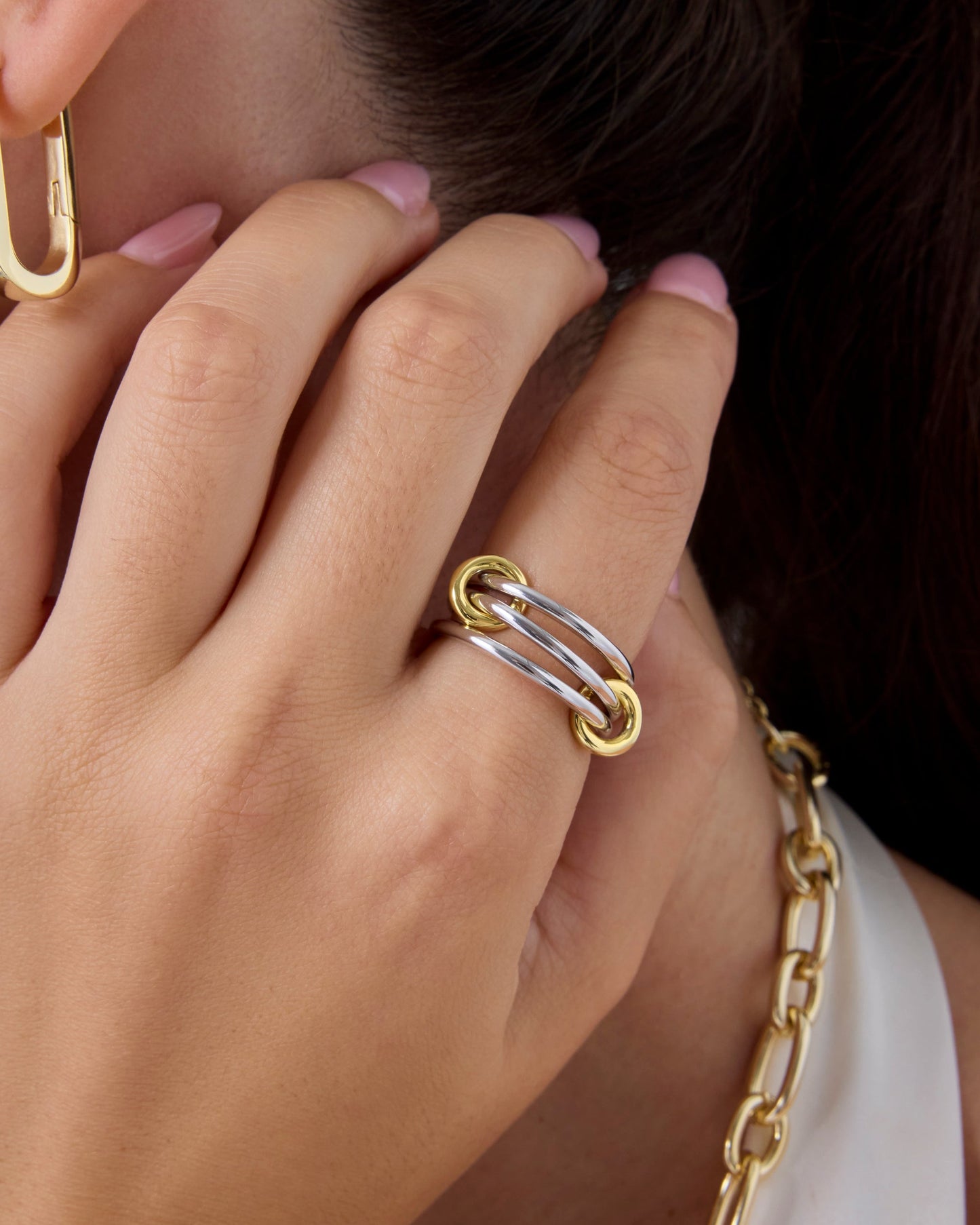 Interlocked Two-Toned Statement Rings