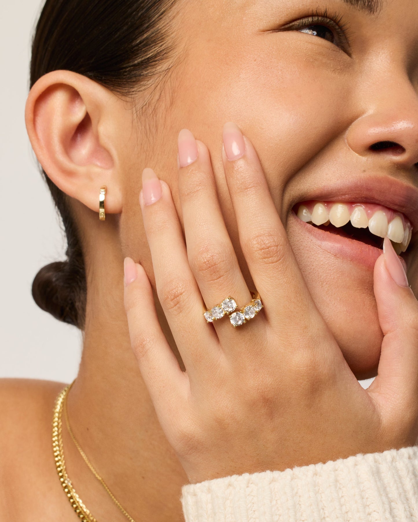 Nut Crossover Chunky Ring